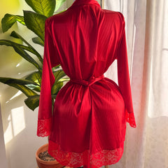 Levantadora Satin Rojo