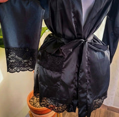 Levantadora Satin Negro